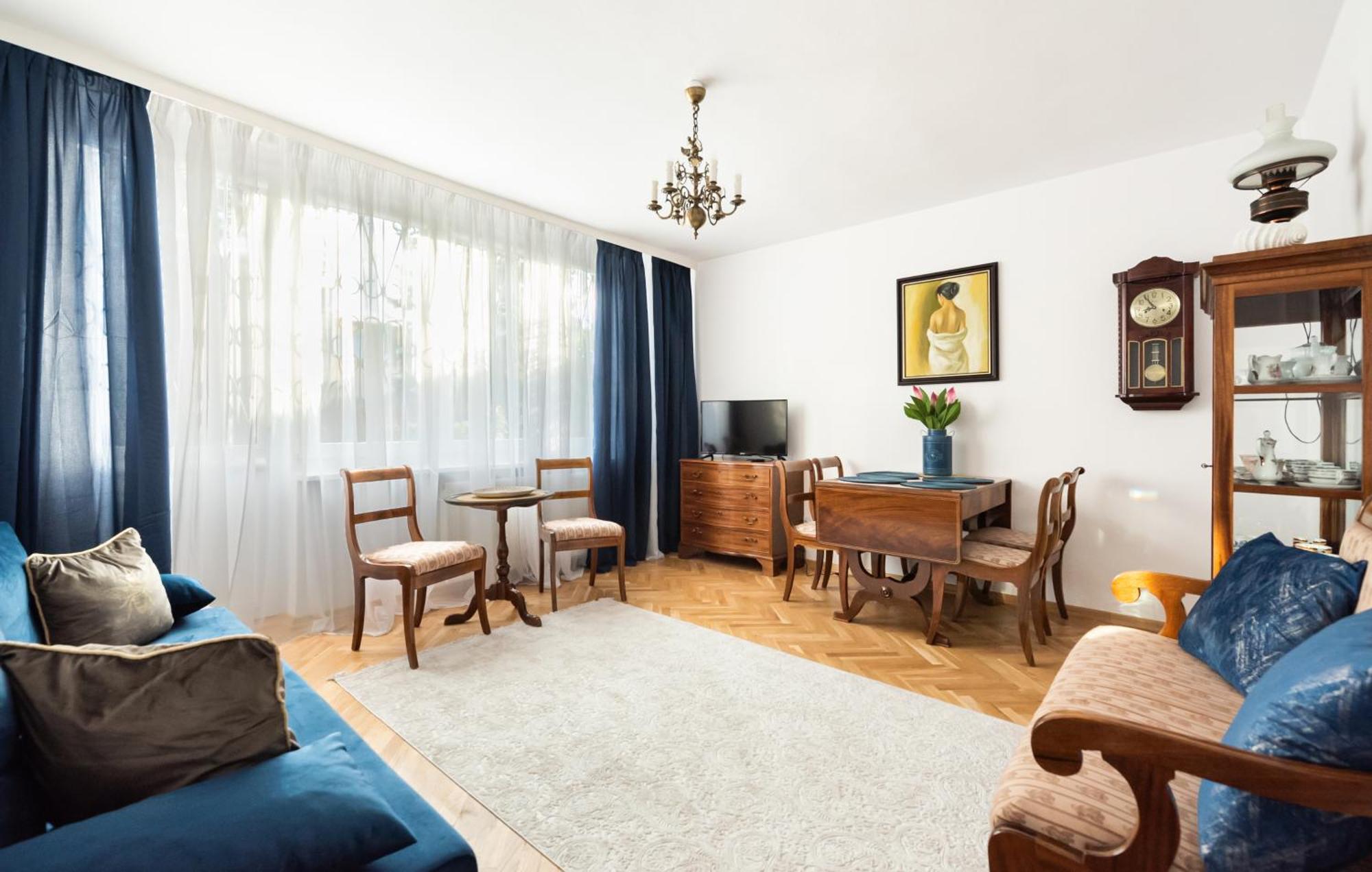 Metro Zacisze Fausta House With Garden * Warszawa