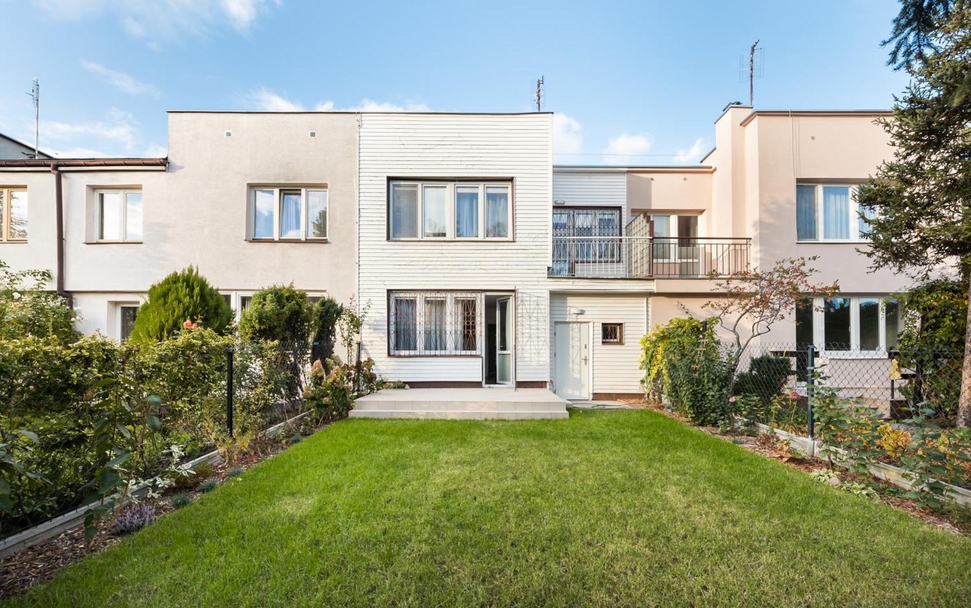 Metro Zacisze Fausta House With Garden * Warszawa